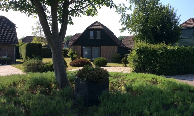 Wolphaartsdijk Casa | Totalmente amueblado adosado casa de vacaciones a poca distancia del lago Veere