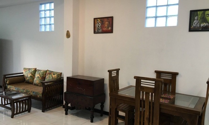 Colombo Casa | Fully Furnished House for Short Term Rent In Colombo 13