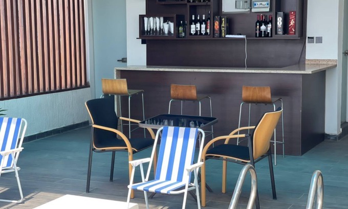 Bortianor Apartamento | Fully Furnished Luxury 1 BR Apartment