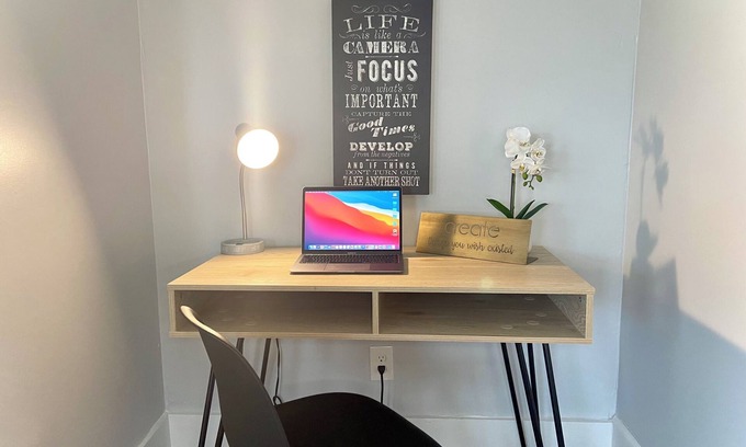 Detroit Apartamento | Fully Furnished/Perfect for Extended Stays & Prof