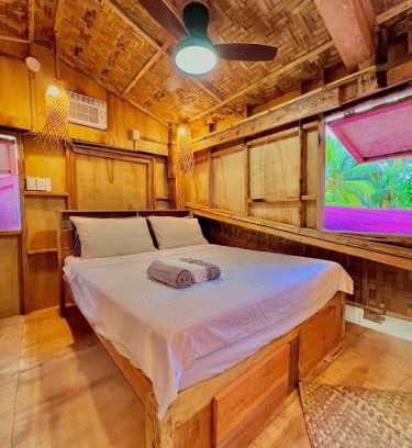 Catangnan Casa | Fully Private, Native Cottage, Beach Access, Queen Bed, AC, WiFi