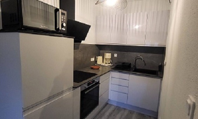 Niederbronn-les-Bains Apartamento | Fully renovated 35 m2 furnished studio