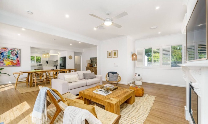 Narrabundah Apartamento | New to VRBO: Fully renovated and stylish home in Narrabundah