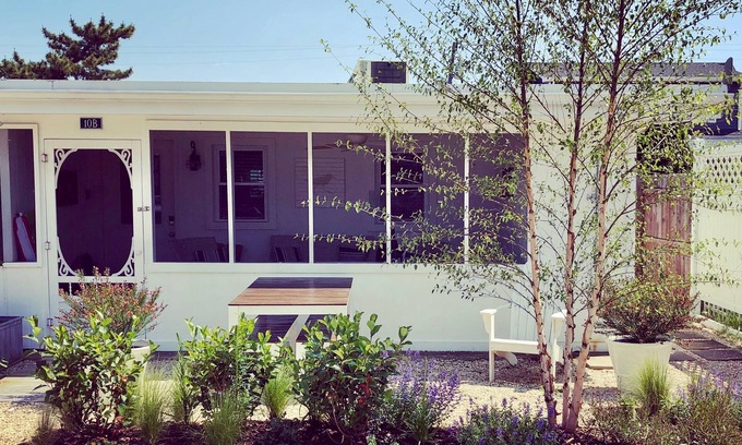 Rehoboth by the Sea Cabaña | Recién renovado Ocean Block Cottage pasos de la playa