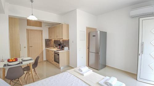 Platanias Town Apartamento | Fully renovated Studio in Platanias