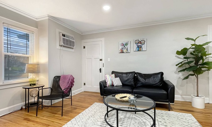 Des Moines Apartamento | Fun & Charming 1BR Apt near Drake