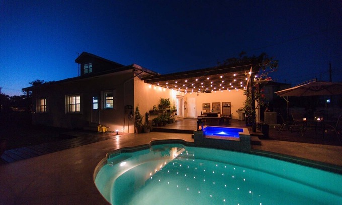 Northwest Point Casa | Fun Family Home! * Piscina privada, a pie de la playa *