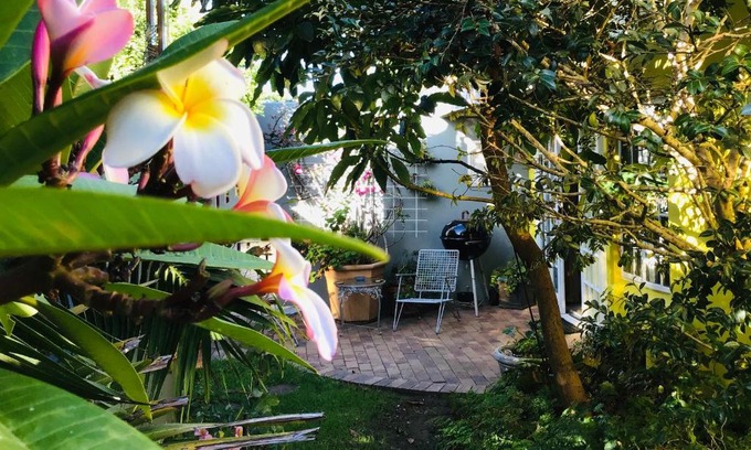 Westcliff Casa | Funky cottage