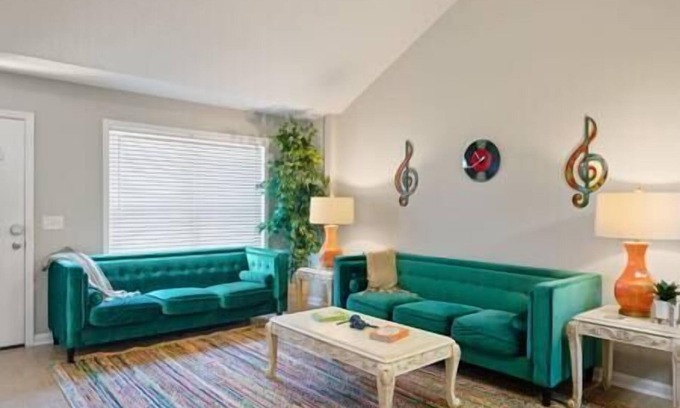 Brunswick Casa | 🌟Funky Fabulous 👙Pool 💥Near I-95 & FLETC