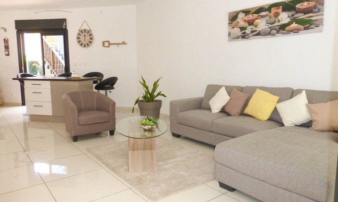 La Riviere Saint-Louis Apartamento | T3 de pie amueblado en el sur de la isla