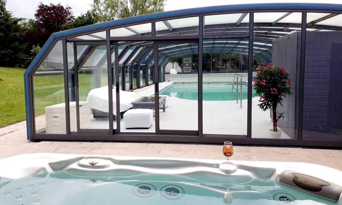 Dinsheim Apartamento | Furnished accommodation with SPA (swimming pool, sauna, jacuzzi) "Les Papillons de la Bruche" rated 3*.