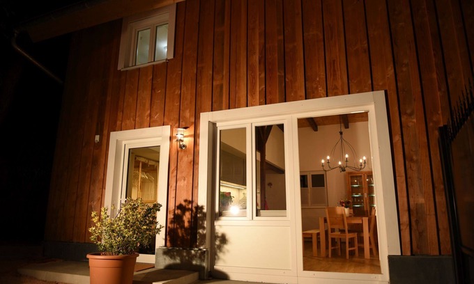 Umkirch Cabaña | Apartamentos amueblados en la pequeña casa