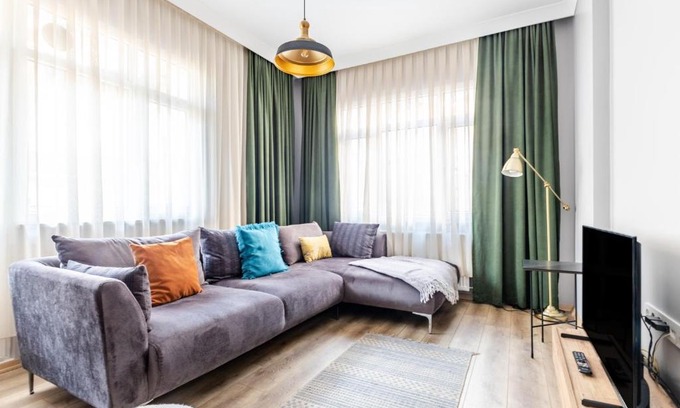 Esentepe Apartamento | Furnished Cozy Flat Near Metrocity in Sisli