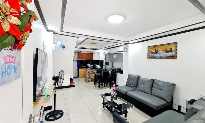Calapan Casa | Furnished House in Calapan City Subdivision near ROBINSONS Mall L33