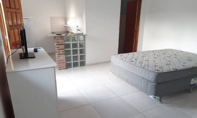 Sao Pedro da Aldeia Casa | Kit amueblado con aire acondicionado y televisión inteligente