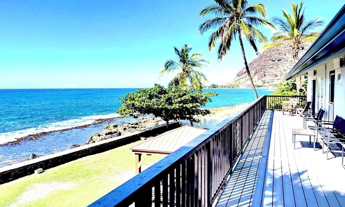 Makaha Casa | Furnished Oceanfront Home, 30 Day Rental, Inquire for Specific Dates