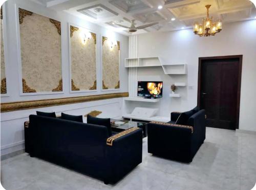 Lahore Casa | Furnished Private 1 BR Ground Floor in DHA