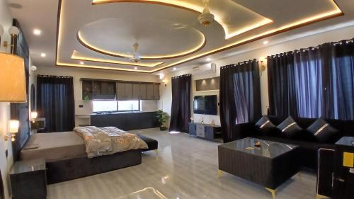 Multan Apartamento | Furnished Studio Apartment For Rent