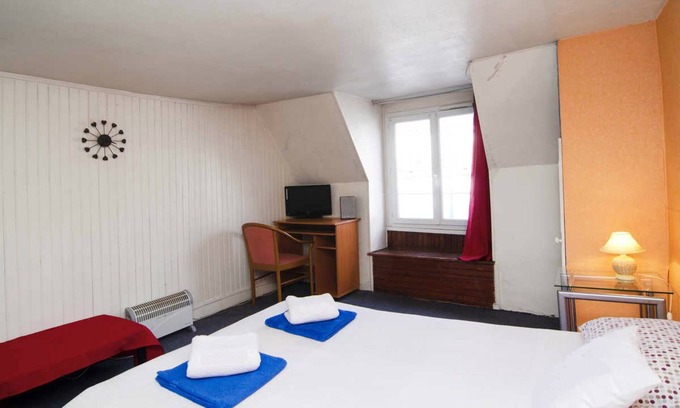 Quartier Saint-Ambroise Apartamento | Furnished Studio Between Marais & Oberkampf