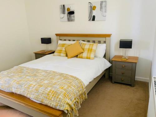 Haverfordwest Casa | Furzy House