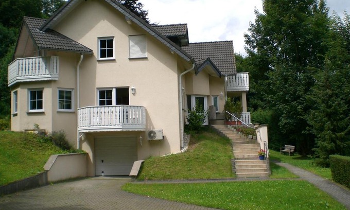 Antweiler Casa | Gästehaus am Ahr-Radweg