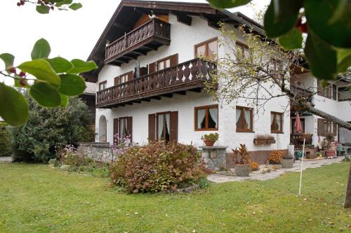Garmisch-Partenkirchen Apartamento | Gästehaus Arkadia - Ferienwohnung 3