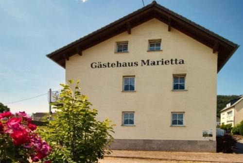 Osann-Monzel Casa | Gästehaus Marietta