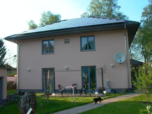Woltersdorf Apartamento | Gästezimmer Ferienwohnung VILLA ALEXA, mit Wallbox