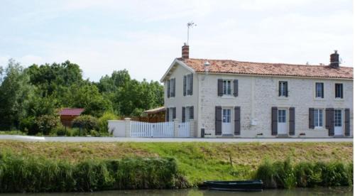 Damvix Casa | Gîte Ô Passage