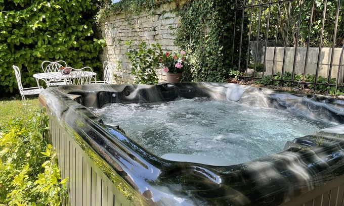 Messanges Casa | Gîte Adult Only au Cœur du Vignoble Bourguignon