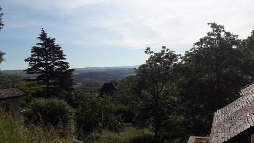 Sarrazac Casa | Gîte au calme avec point de vue proche Turenne