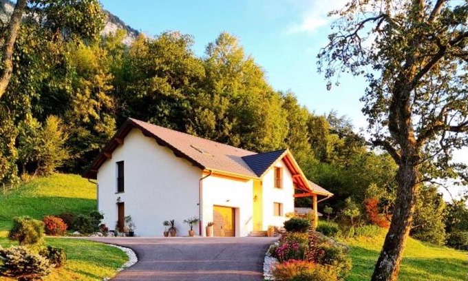 Aiguebelette-le-Lac Casa | Gîte Au Coeur Du Noyau