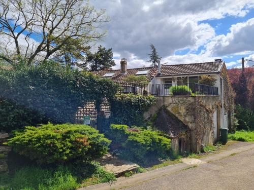 Bayonville-sur-Mad Casa | Gîte calme avec jardin, proche Metz - FR-1-584-340