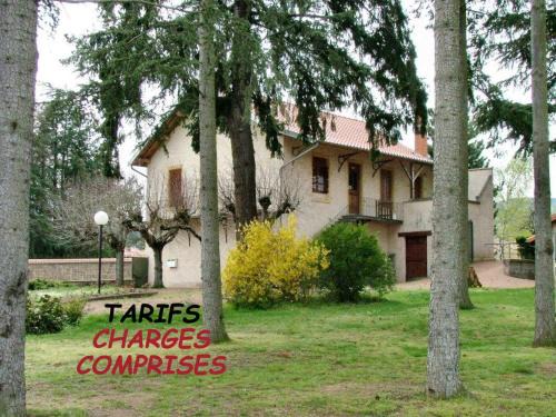 Saint-Andre-dʼApchon Casa | Gîte charmant à Saint-André-d'Apchon, animaux admis - FR-1-496-366