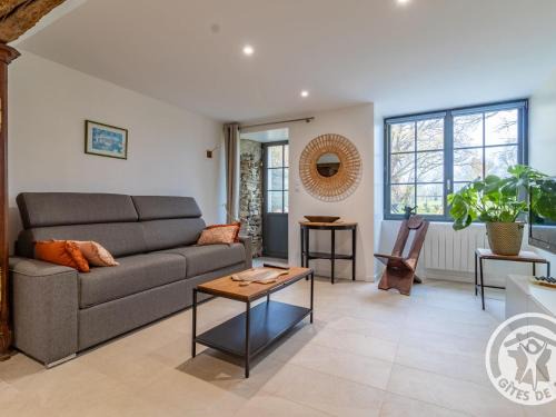 Rochefort-sur-Loire Casa | Gîte charmant entre Loire et Layon, terrasse, jardin, parking, proche d'Angers, idéal pour couples - FR-1-622-71