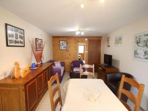 Xonrupt-Longemer Apartamento | Gîte convivial à Xonrupt-Longemer, près du lac et des activités sportives, avec wifi et terrasse - FR-1-589-204