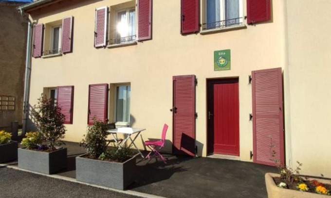 Ville-au-Val Casa | Gîte cosy à Ville-au-Val, proche Nancy et Metz, randonnées, 1 chambre, parking et terrain privé. - FR-1-584-111