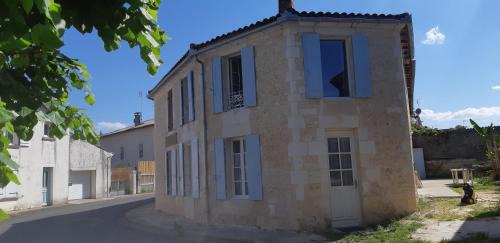 Mosnac Casa | Gîte de l'ancienne boulangerie de Mosnac