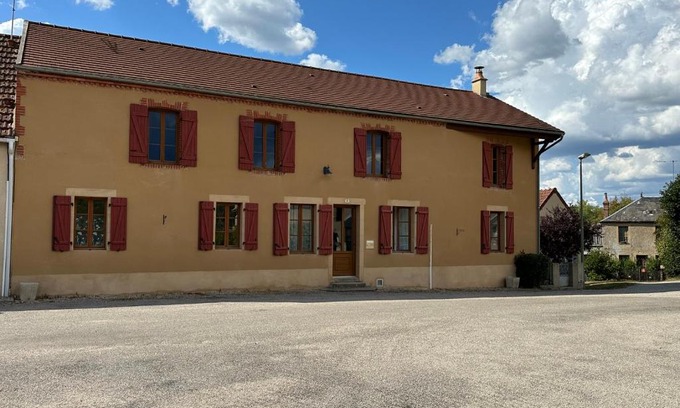 Saint-Andre-en-Morvan Casa | Gîte de la Fontaine