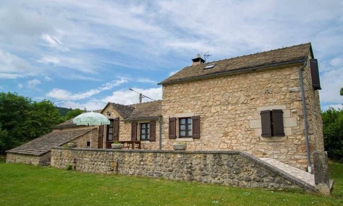 Mas-Saint-Chely Casa | Gîte de Poujols - MAS SAINT CHELY