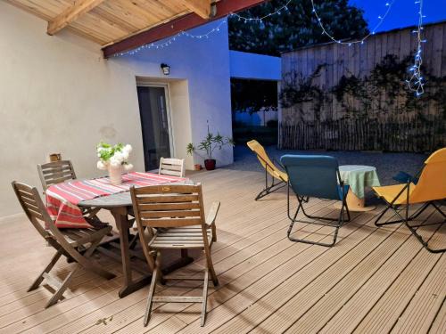 Saint-Medard-d'Aunis Casa | Gîte des Abeilles