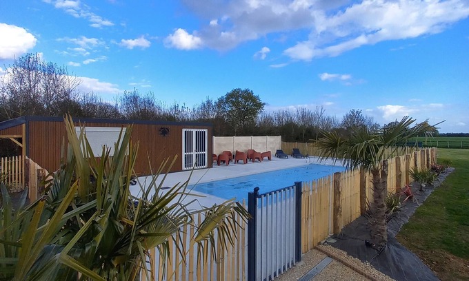 Unverre Casa | Gîte du Chêne pulvé : events / weekends / vacations / swimming pool