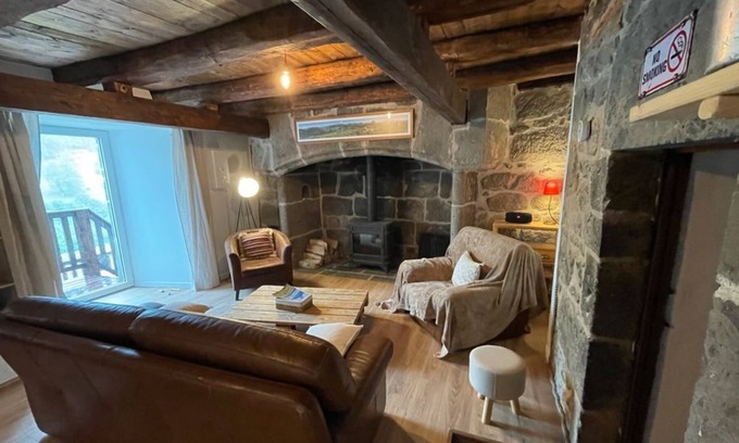 Saint-Projet-de-Salers Casa | Gîte du Pays-de-salers, Cantal, Classé 1