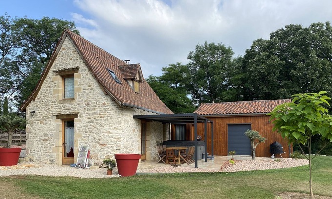 Assier Casa | Gîte du Mas de Bede