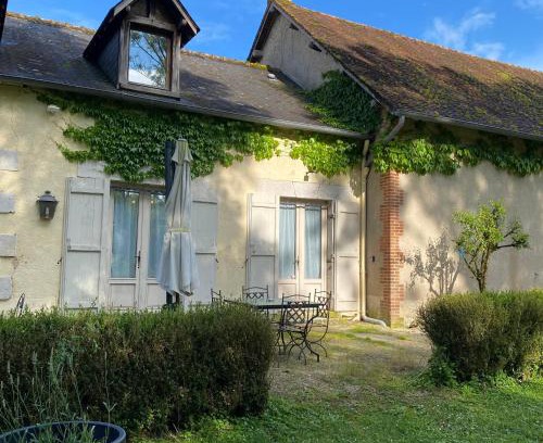 Soings-en-Sologne Casa | Gîte du Prieuré de Corbrandes - Longère typique en pleine nature - Entre Chambord et Beauval, 6 pers, animaux OK