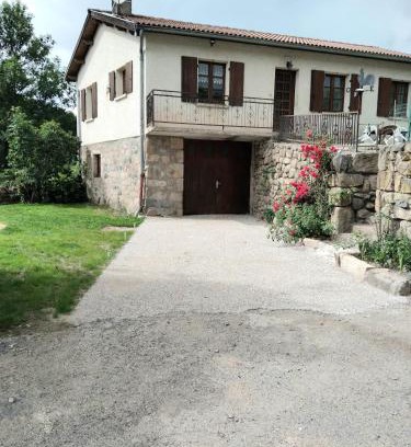 Saint-Haon Casa | Gîte en pleine campagne