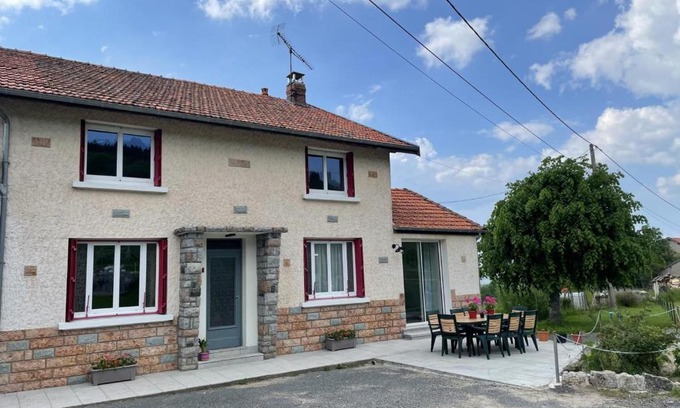 Lavoine Casa | Gîte familial à la montagne avec jardin, terrasse et Wi-Fi - FR-1-489-332