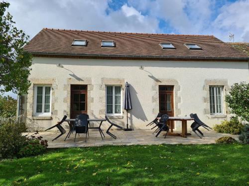 Chailly-en-Gatinais Casa | Gîte familial en ferme avec jardin, proche forêt et canal d'Orléans - Label Tourisme et Handicap - FR-1-590-7