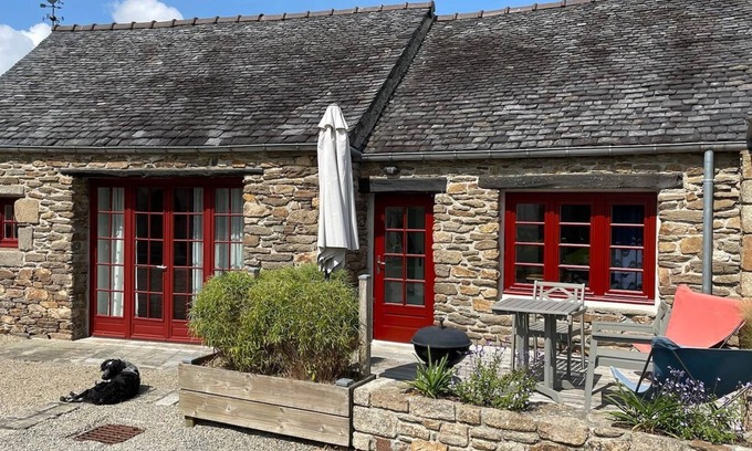 Plougonven Casa | Gîte for 2 people in Baie de Morlaix, Finistère, Brittany.