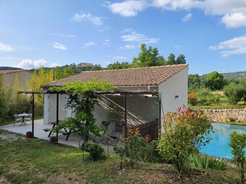 Saint-Martin-de-Castillon Casa | Gîte Hanna en Luberon - Le Boisset de St Martin de Castillon